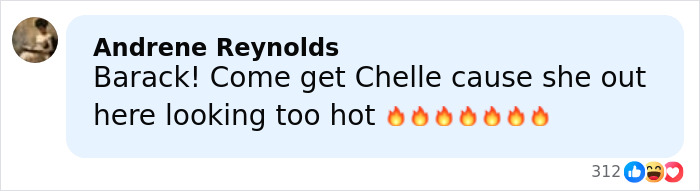 Andrene Reynolds elogia el nuevo y atrevido look de Michelle Obama con cabello ultralargo, destacando su atractivo estilo casual.