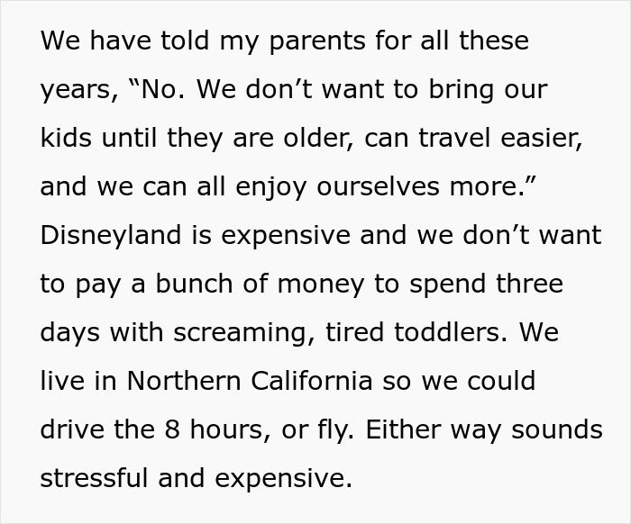 Texto alternativo: Mamá impone su sueño de Disney a la familia mientras su hija enfrenta deudas y culpa por los costosos planes de viaje a Disneylandia