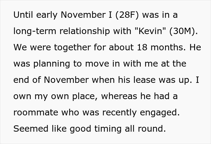 Primer plano del texto del artículo sobre una mujer que perdió a su novio, señales de alerta después de 18 meses