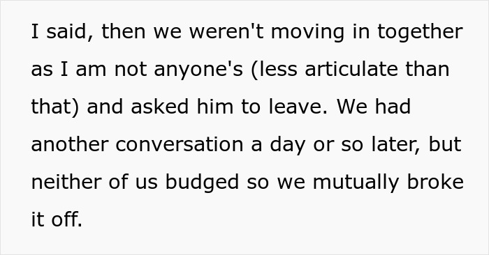 Primer plano de un extracto sobre una mujer que perdió a su novio con banderas rojas sobre un fondo blanco