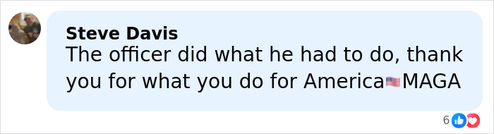 Comentario de Steve Davis apoyando al padre del agente de ICE que mató a Renee Nicole Good, mencionando a Estados Unidos y MAGA.