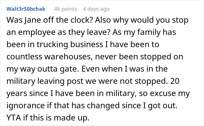 Captura de pantalla de un comentario de Reddit sobre el comportamiento en el lugar de trabajo y un hombre que pone a sus compañeros de trabajo en contra de una mujer que lo denunció.