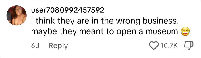 Comenta una publicación en las redes sociales con 10,7 mil me gusta, bromeando sobre confundir Airbnb con un museo debido a muchas reglas.