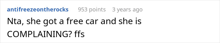 Captura de pantalla de un comentario en las redes sociales quejándose del fondo fiduciario de una hijastra y de recibir un automóvil gratis.