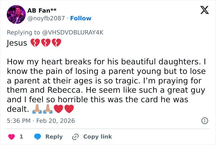 Publicación de Twitter que expresa angustia por las últimas palabras grabadas de Eric Dane para sus hijas adolescentes antes de su fallecimiento.