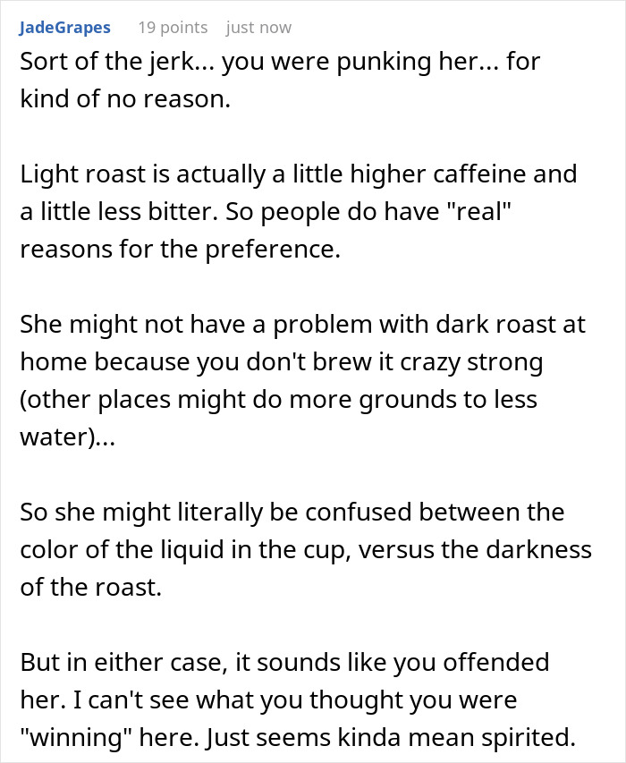 Comente sobre las preferencias del café, la confusión sobre el tostado oscuro y los niveles de cafeína de un hilo de despotricar de una esposa snob del café.