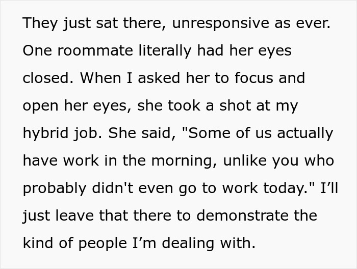 Mujer harta de ser el portero personal de sus compañeros de cuarto, ignorar llamadas y tratar con compañeros de cuarto que no responden.