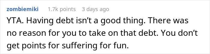 Captura de pantalla de un comentario en las redes sociales sobre la deuda, relacionado con privilegios y cuestiones de conciencia social.