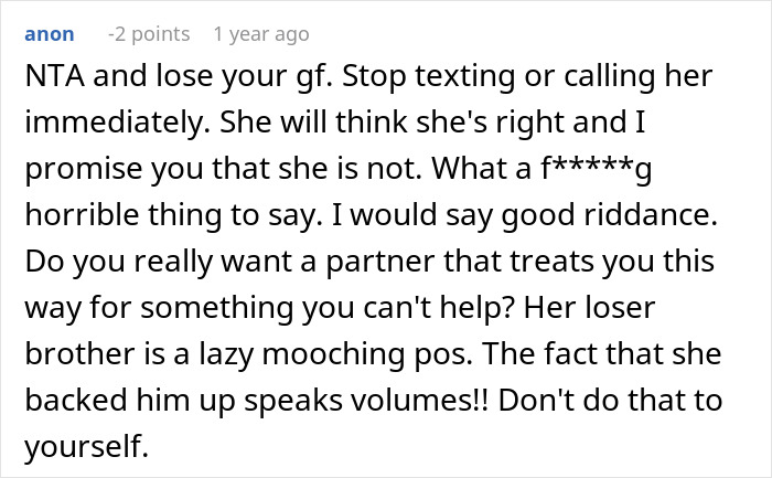 Captura de pantalla de un comentario de Reddit sobre un cuñado perezoso que no puede aceptar a un tipo con un brazo cortando verduras.