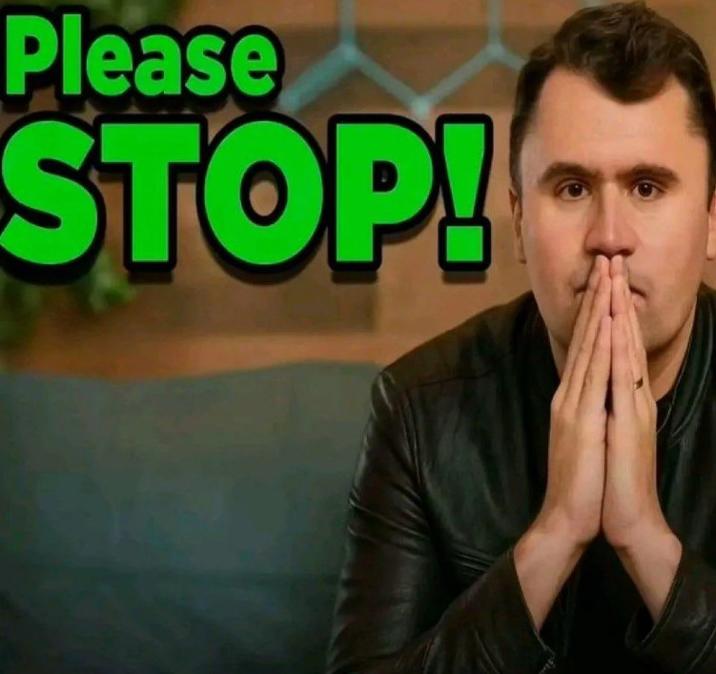 Una versión del meme MatPat Please Stop. Ha sido 