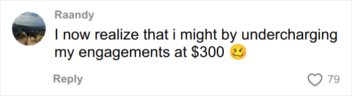 Captura de pantalla de un comentario en las redes sociales sobre el precio de las fotografías de compromiso, relacionado con horribles fotografías de compromiso y problemas con los fotógrafos.