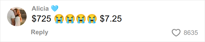 Comentario que muestra el pago de $725 con emojis de cara llorando, reaccionando a la horrible experiencia de las fotos de compromiso.