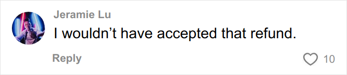 Texto alternativo: Una mujer comparte una experiencia horrible con fotos de compromiso y la excusa del fotógrafo confunde a la audiencia en línea en un comentario en las redes sociales.