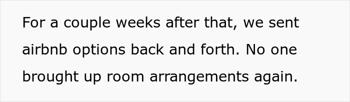 Imagen de texto que muestra un mensaje sobre las opciones de Airbnb y sin revisar los arreglos de las habitaciones después de un par de semanas.