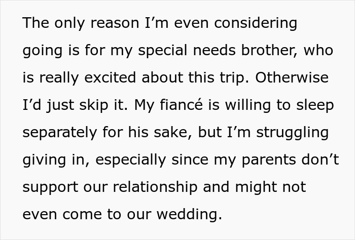 Una mujer se enfrenta a un dilema mientras la madre controla la forma en que duerme con su futura esposa en medio de la desaprobación familiar y las tensiones matrimoniales.