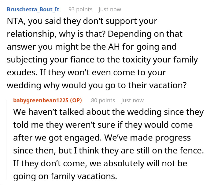 Una mujer se enfrenta a un dilema después de que su madre controla su forma de dormir con su futura esposa en una tensa discusión familiar.